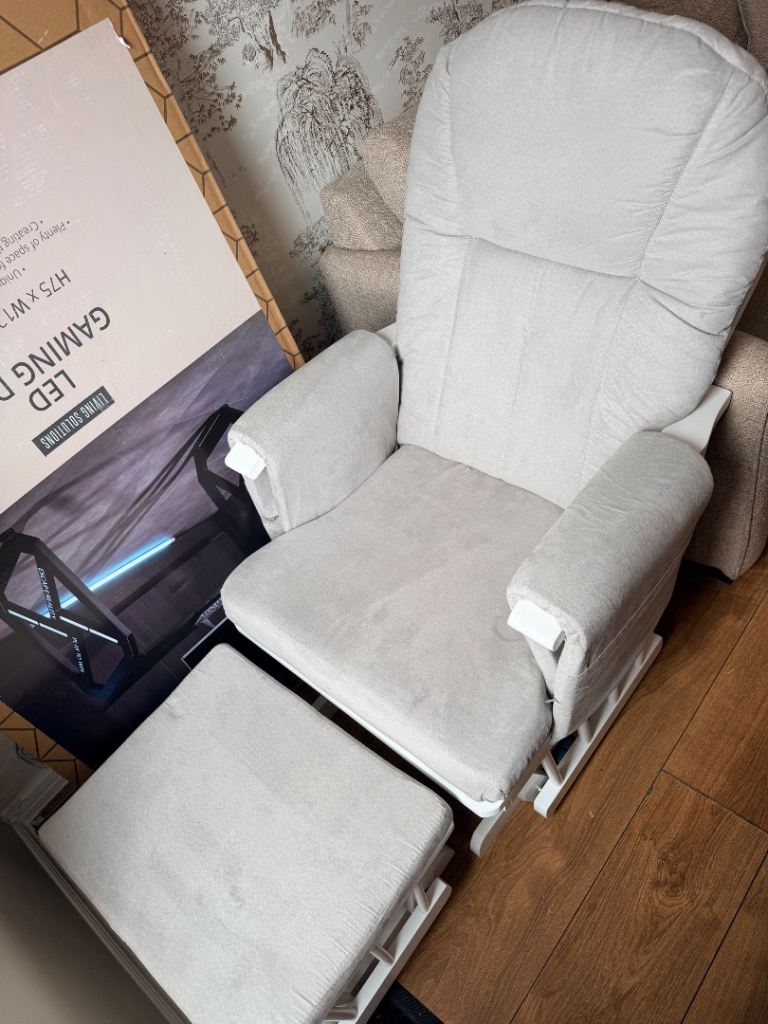 Grey Maternity Feeding Glider Rocking Chair with Footstool