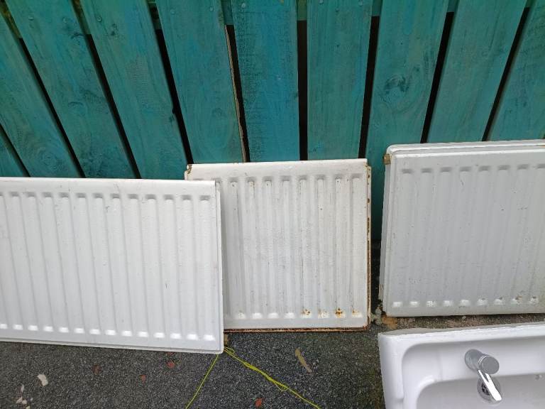 4 radiators 