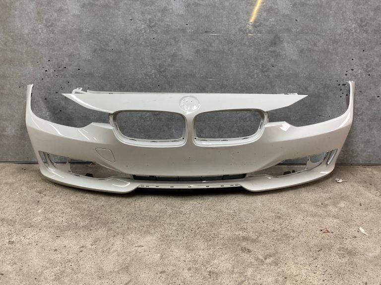 BMW F30 / F31 se sport front bumper 2014-2018