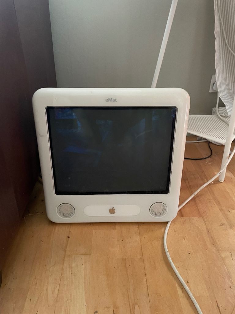 Apple eMac fully working 