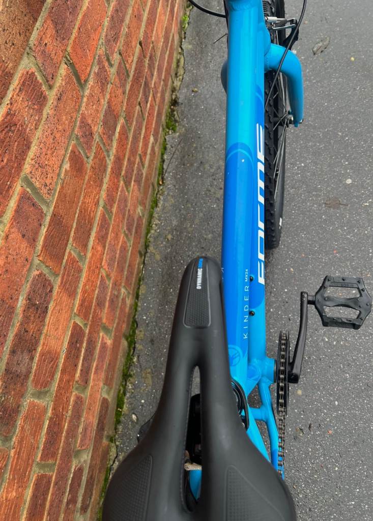 bike kinder MX24 forme blue light aluminium frame 24inch wheels New tires