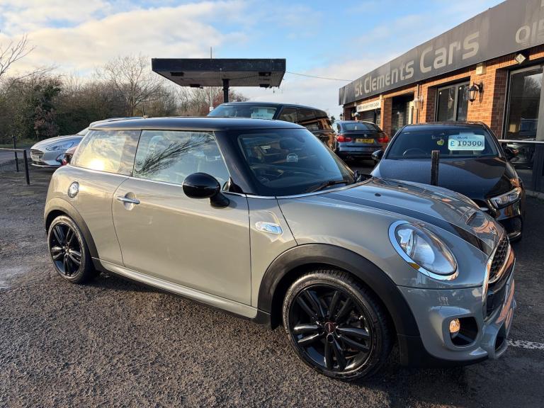 2017 MINI Hatch 2.0 Cooper S Euro 6 (s/s) 3dr HATCHBACK Petrol Manual