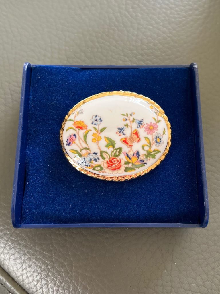 Vintage Aynsley Cottage Garden Fine Bone China Brooch 