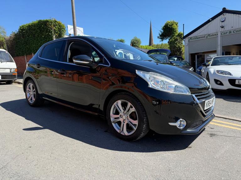 2014 Peugeot 208 1.2 VTi PureTech Allure Hatchback 5dr Petrol Manual Euro 5 (82 ps) Hatchback Pet...