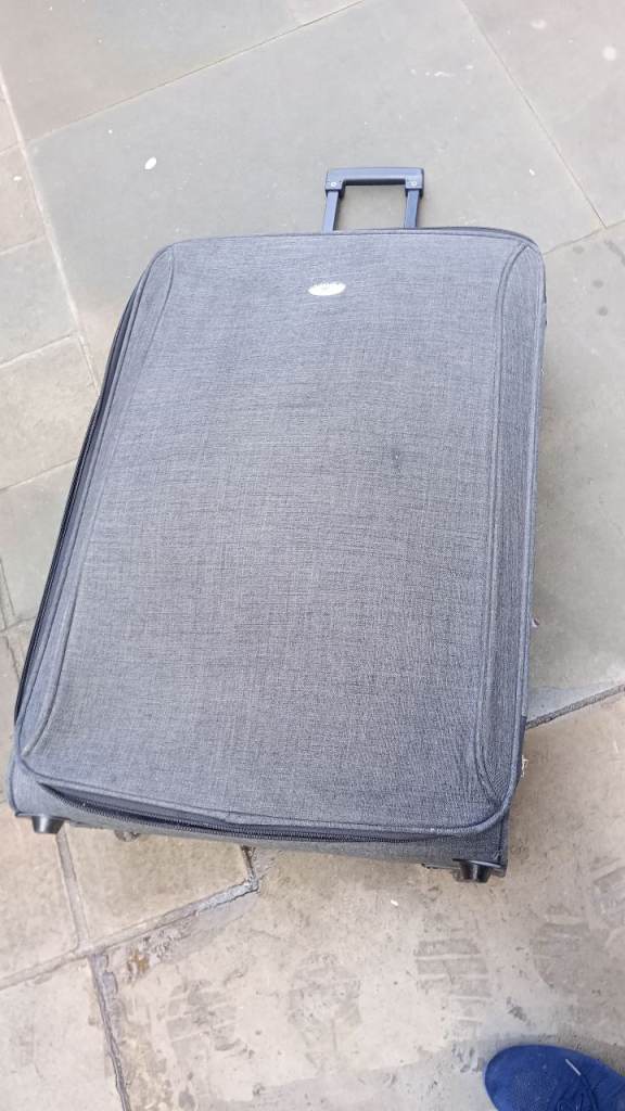 Very big Antler suitcase on two wheels