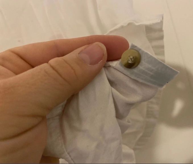 White shirt sleeve shirt size L 