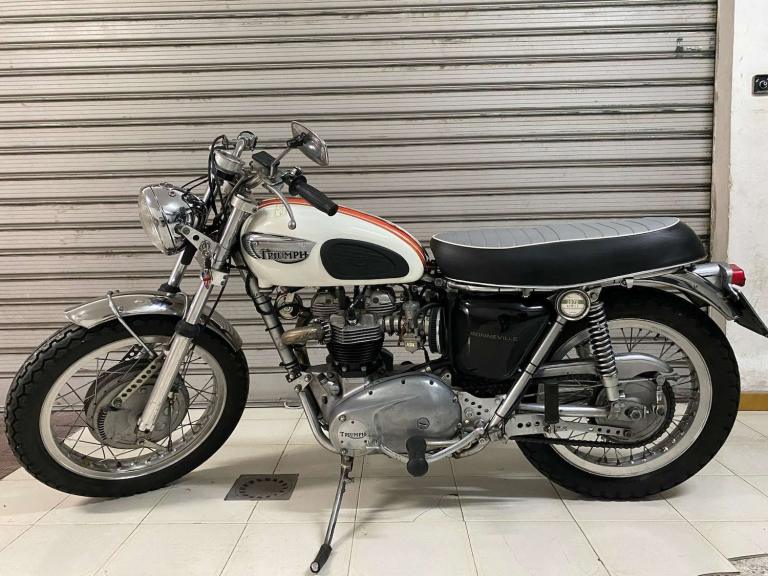 Triumph Bonneville Bonneville 650 T120R 1970 TTs  Petrol Manual