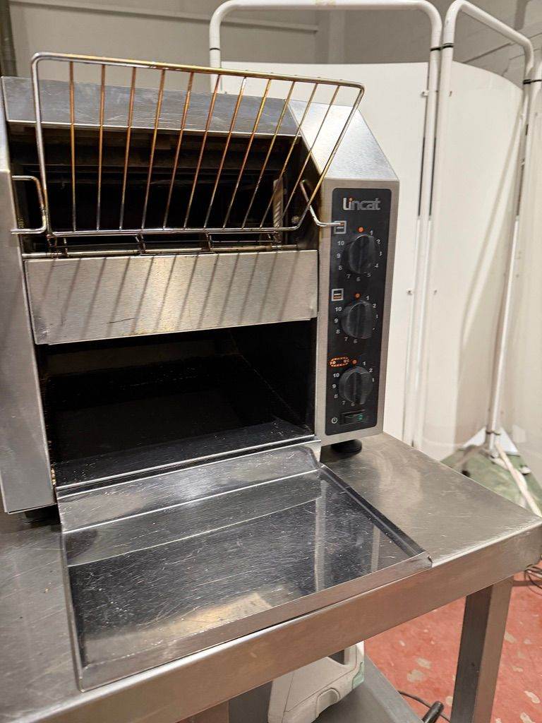 Lincat Counter-top Conveyor Electric Toaster CT1/Commercial Catering Toaster