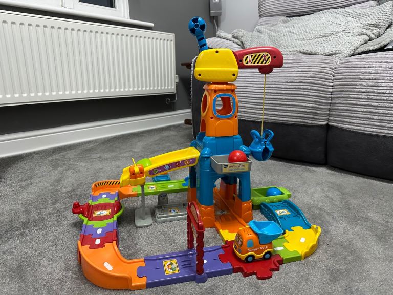 Toot toot drivers construction site