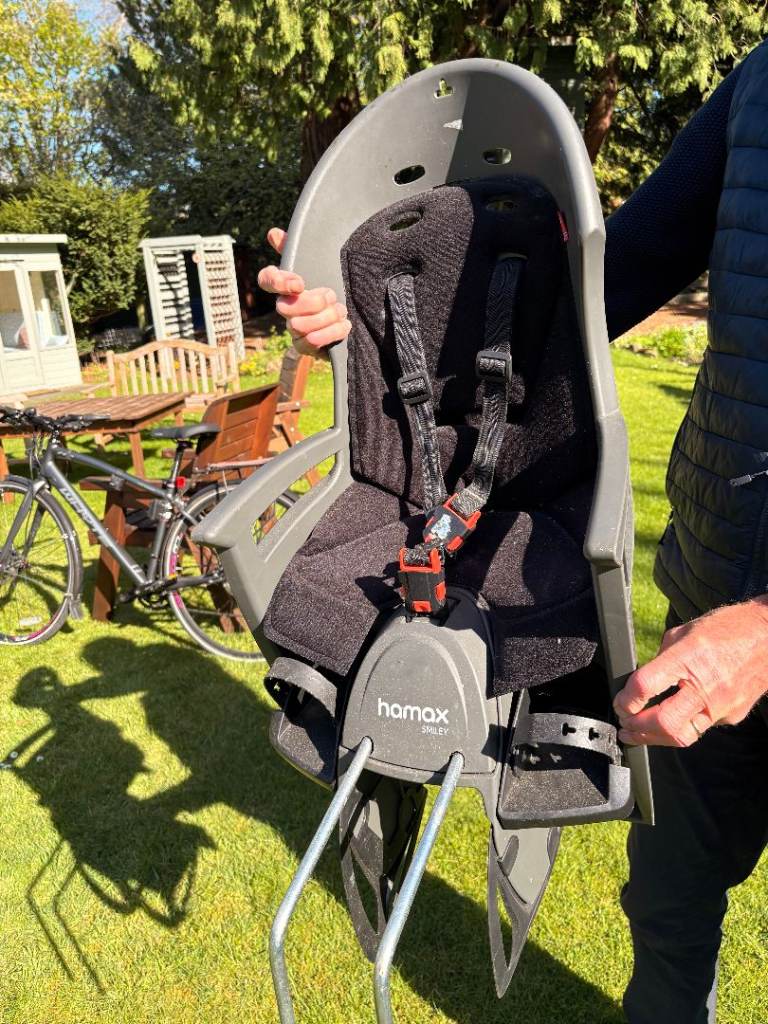 Hamax Bike seat for child 9 months to 22kg looking for new home