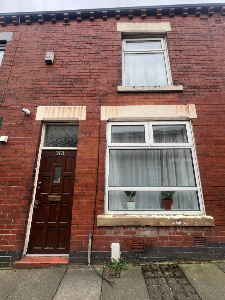 2 bedroom house to rent