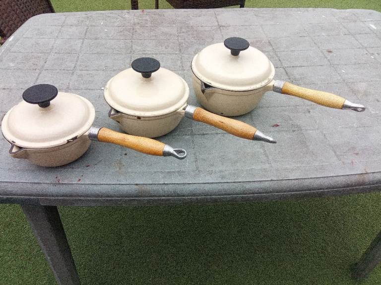 Set of 3 Vintage Cream Enamel Saucepans with Wooden Handles