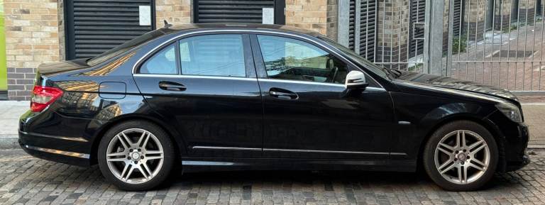 2009 MERCEDES C180 1.6 AMG SPORT 6 SPEED MANUAL 5 DOOR SALOON
