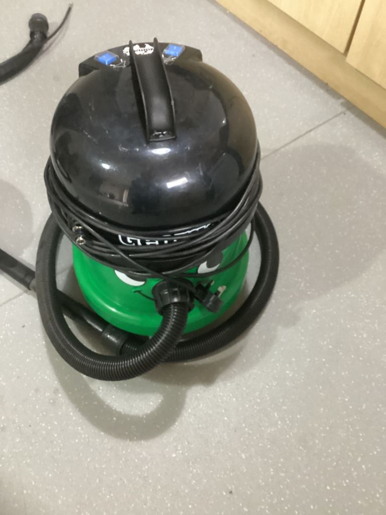 George wer and dry vacuum