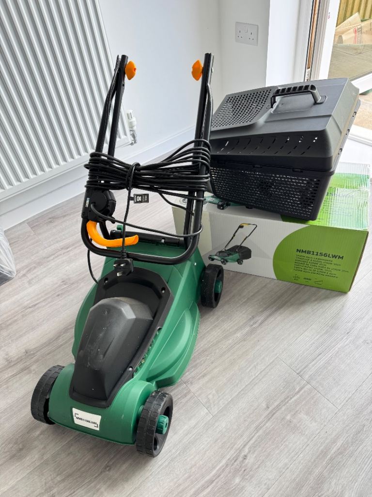 B&Q 1200W Electric Lawnmower /  BQ Electric Lawn Mower
