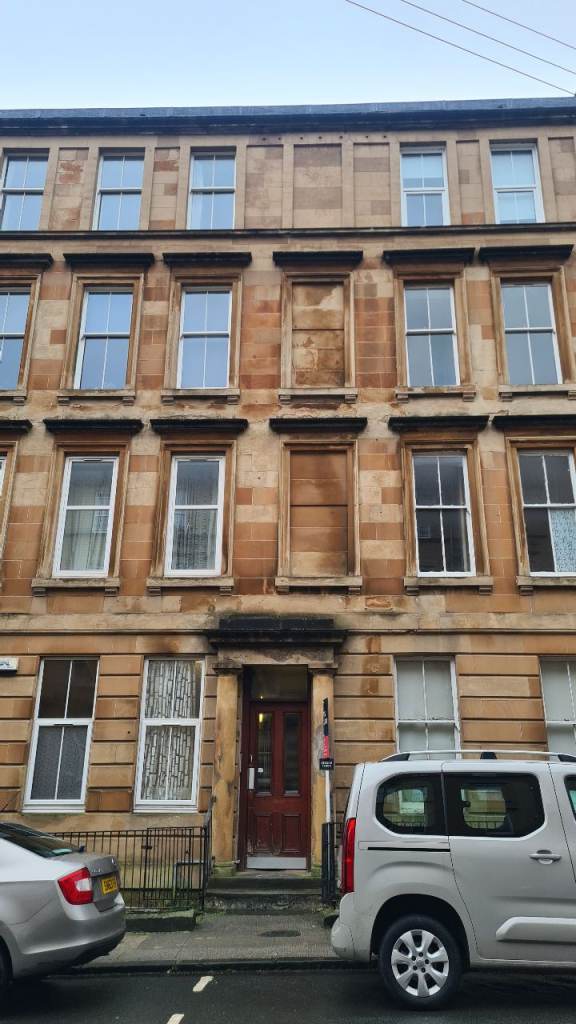 3 bedroom West End Flat