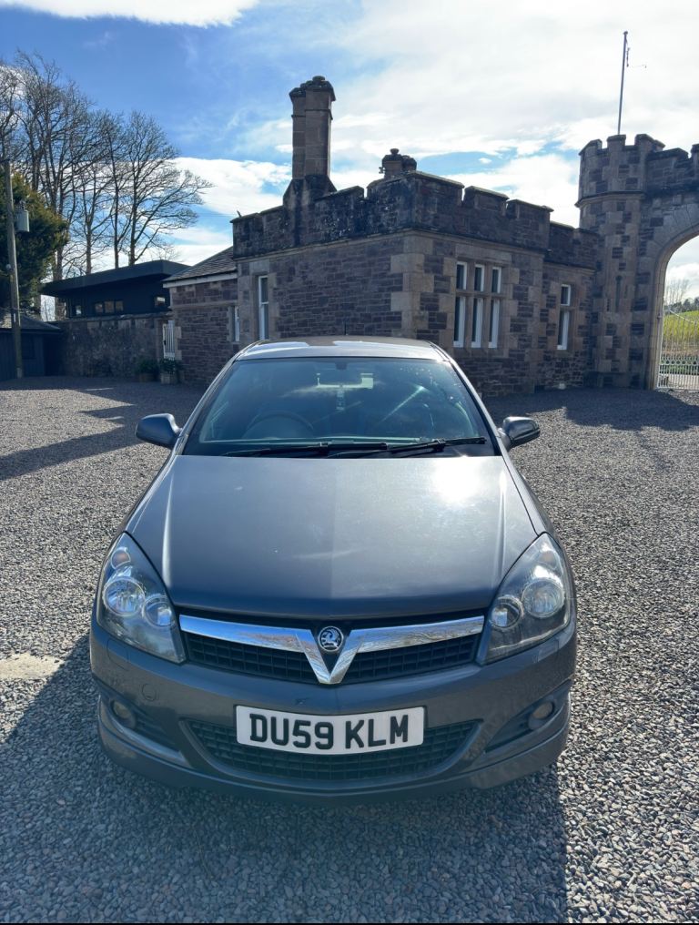 2009 Vauxhall Astra 1.8 Petrol – Sporty 3 Door Hatchback