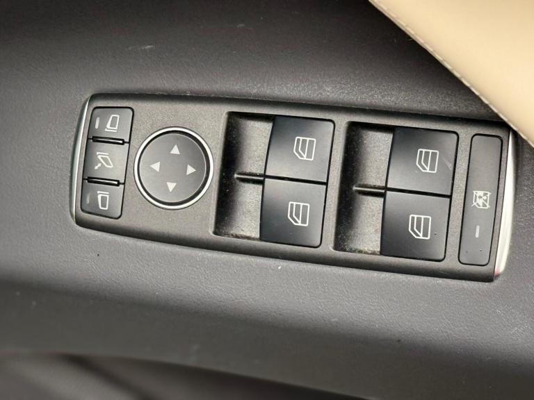 2018 Tesla Model X 245kW 75kWh Dual Motor 5dr Auto HATCHBACK Electric Automatic