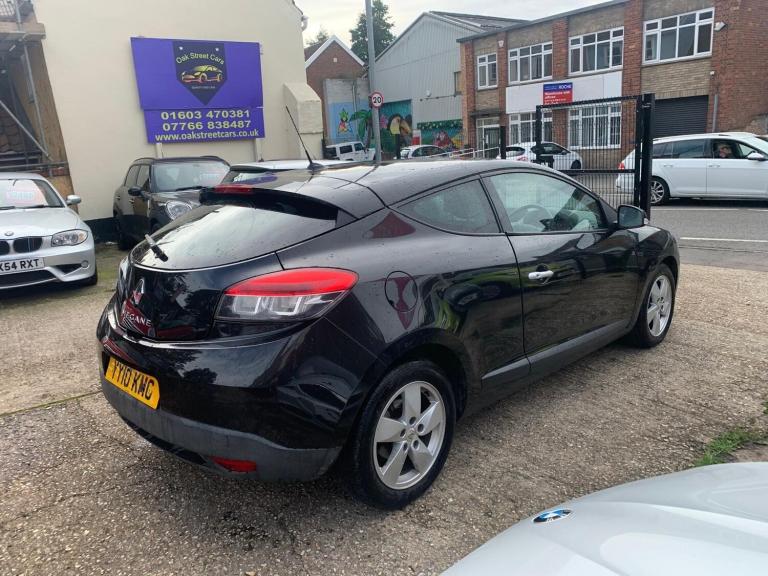 2010 Renault Megane 1.6 16V 110 Dynamique TomTom 3dr COUPE PETROL Manual