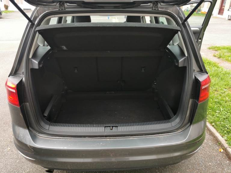 Volkswagen, GOLF SV, MPV, 2017, Manual, 1598 (cc), 5 doors