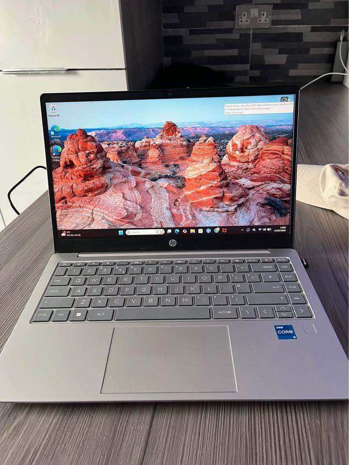 HP Laptop 14-dq5000 Series – Silver,