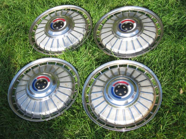 4x  FORD Zodiac Zephyr  Mk4 hub cap 14-inch wheel trim covers 1966-1972