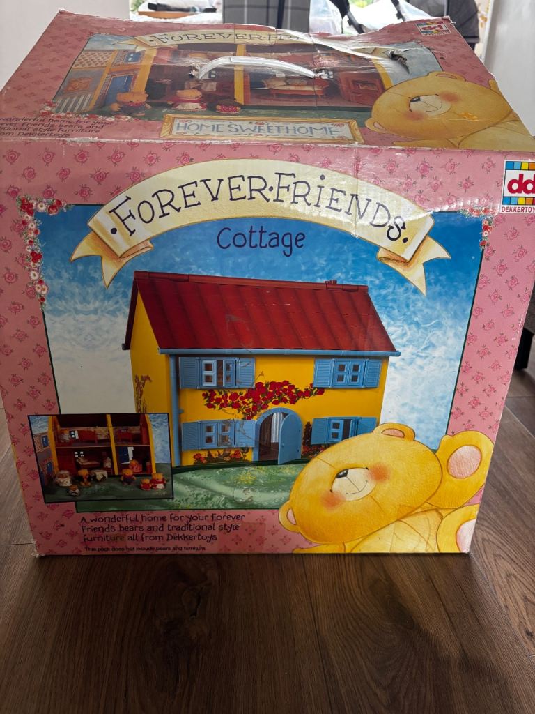Forever Friends Cottage Retro 1990’s