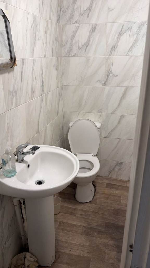 2 bedroom house for rent in Crumpsall m8!