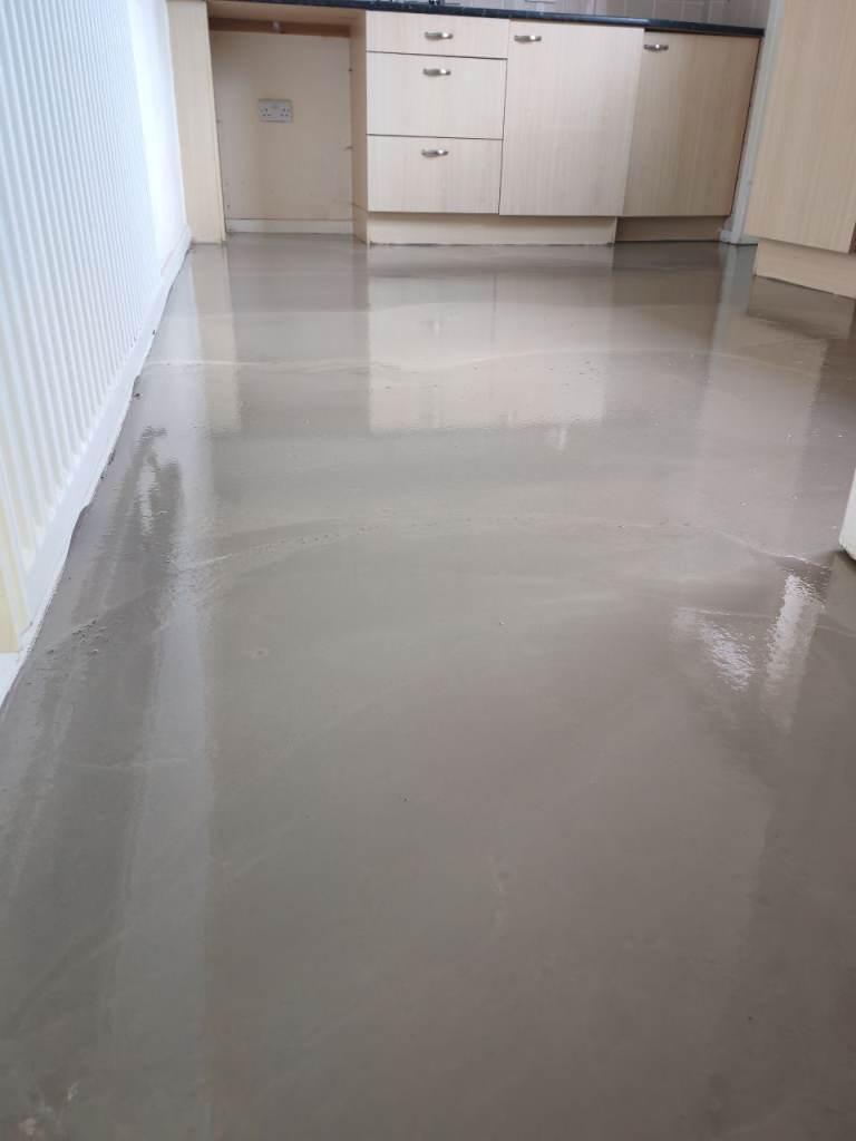 Self level floor screed available 
