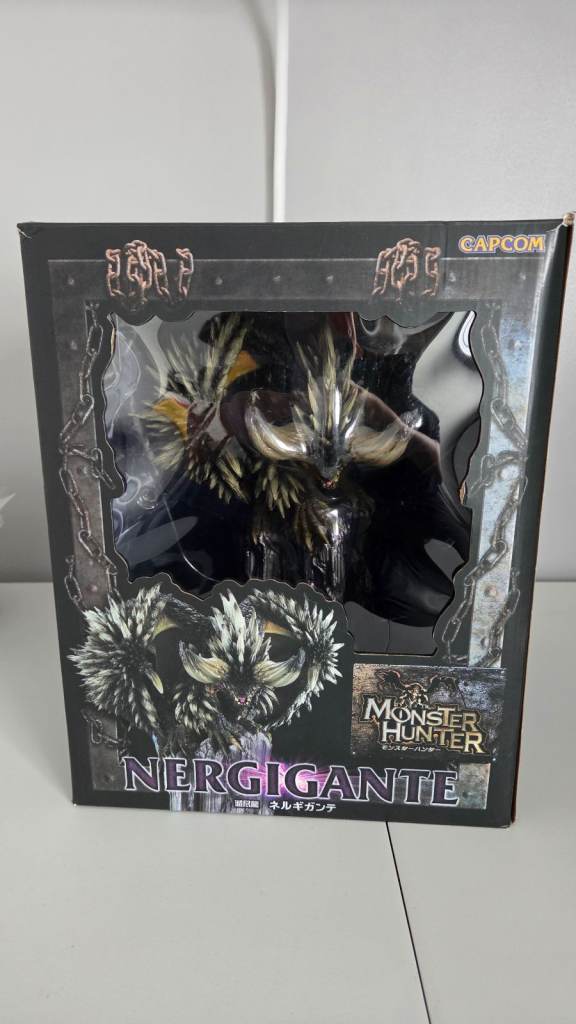 Monster Hunter Nergigante Figure - Brand New in Box