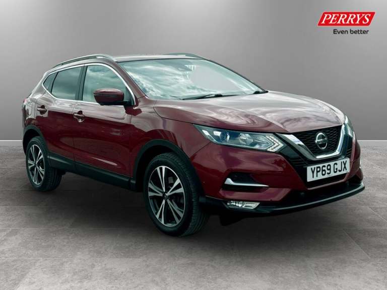 2019 Nissan Qashqai 1.3 DiG-T N-Connecta 5dr SUV PETROL Manual