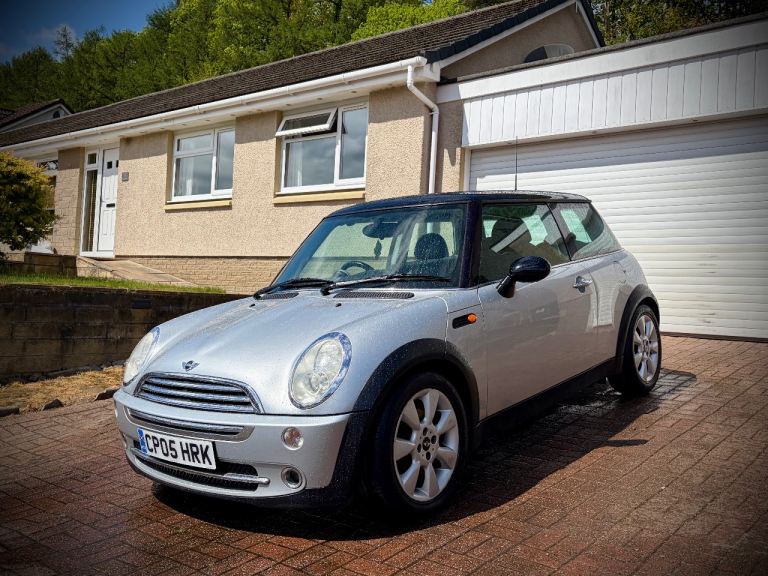2005 MINI Cooper 1.6i R50, low miles, MOT