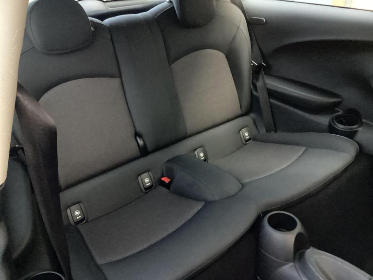 2018 MINI Hatch 1.5 Cooper Hatchback 3dr Petrol Manual Euro 6 (s/s) (136 ps) HATCHBACK Petrol Manual