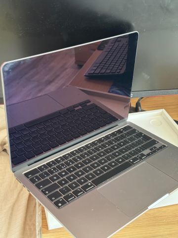 Apple MacBook Air M2 2022 256GB Laptop – Space Grey, As New | in