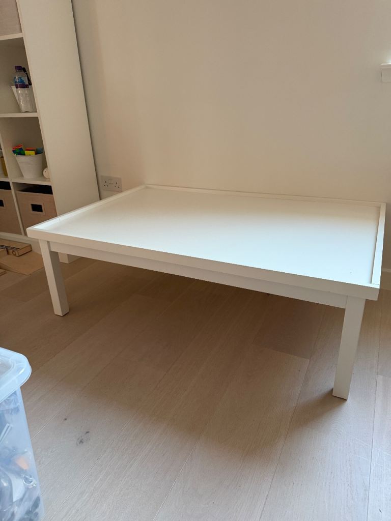 Children play table low height nursery table 