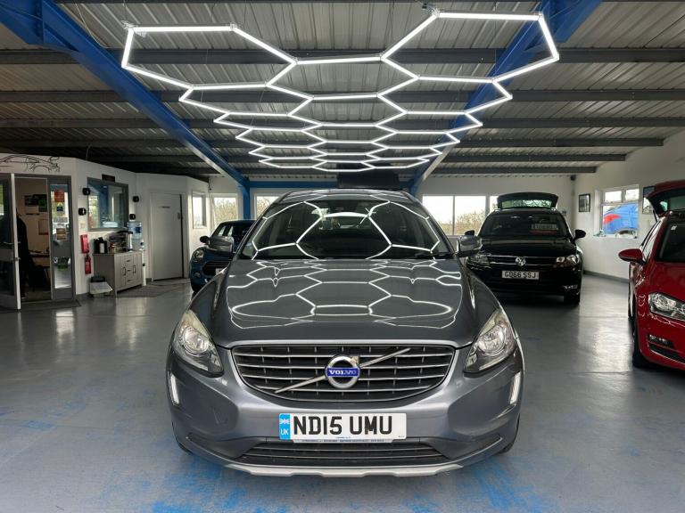 VOLVO XC60 2.0 SE D4 2015