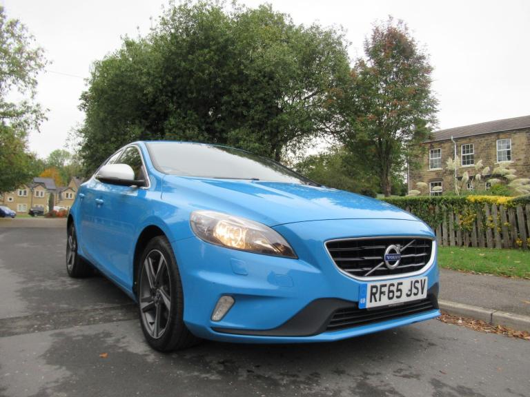 2015 Volvo V40 T3 [152] R DESIGN Nav 5dr HATCHBACK PETROL Manual