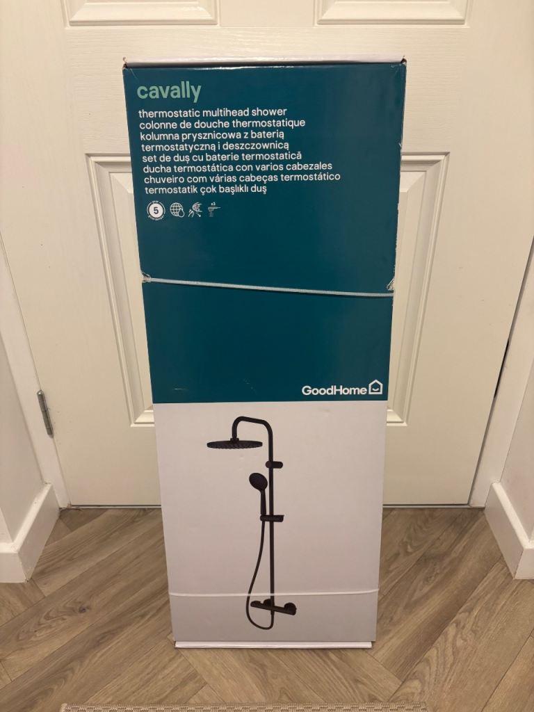 New Cavally Thermostatic Multihead Shower - Black