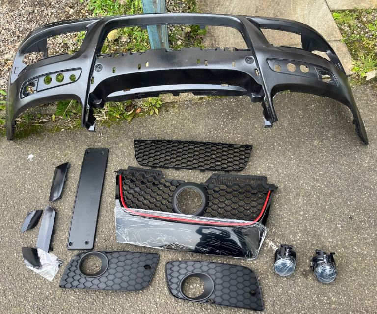 VW Golf MK5 GTI style front bumper + fog lights