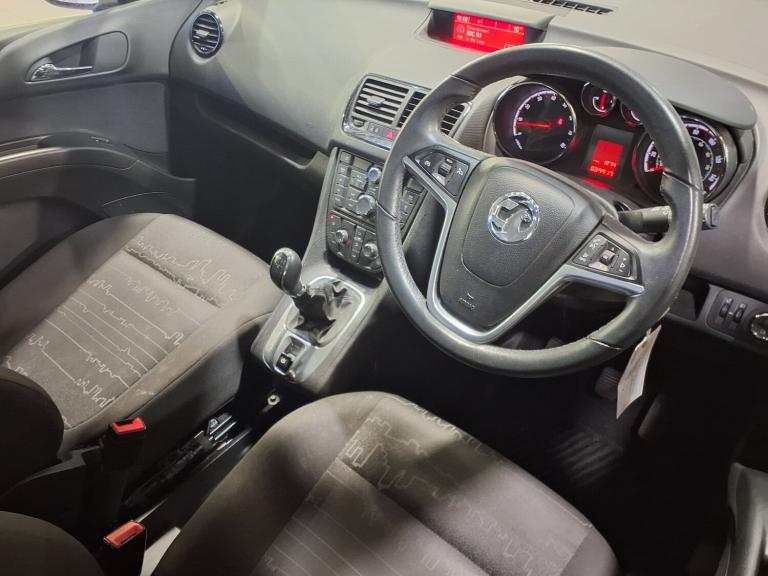 2017 VAUXHALL MERIVA 1.4 i Life White Manual Petrol