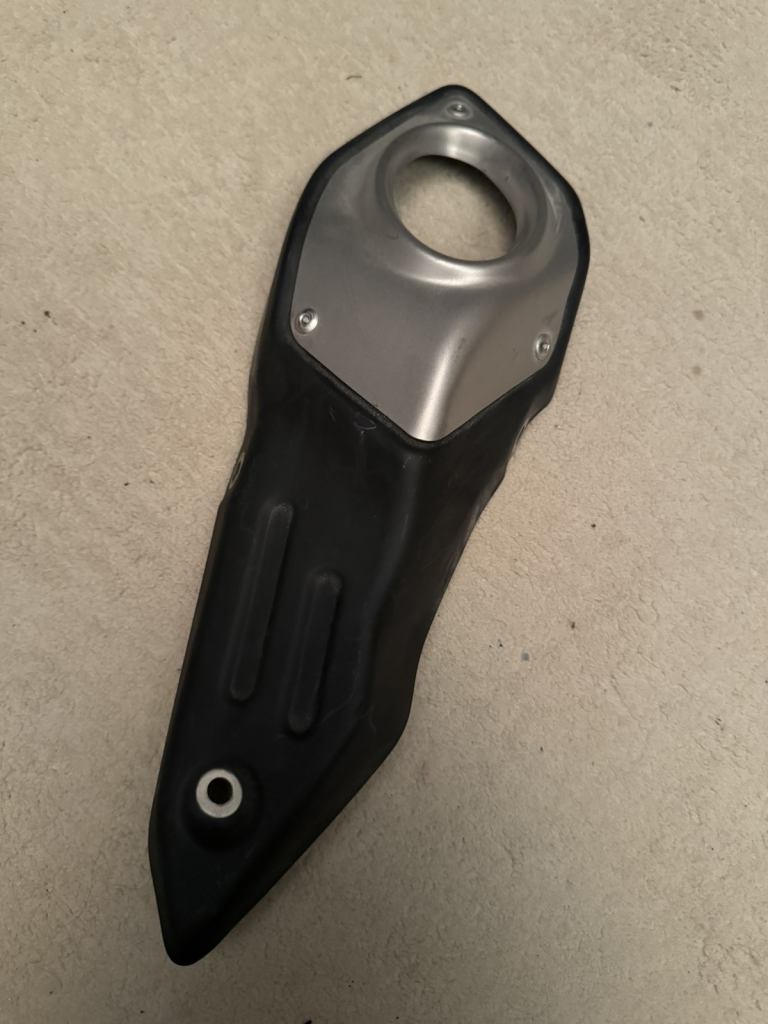 Yamaha MT09 Exhaust Cover