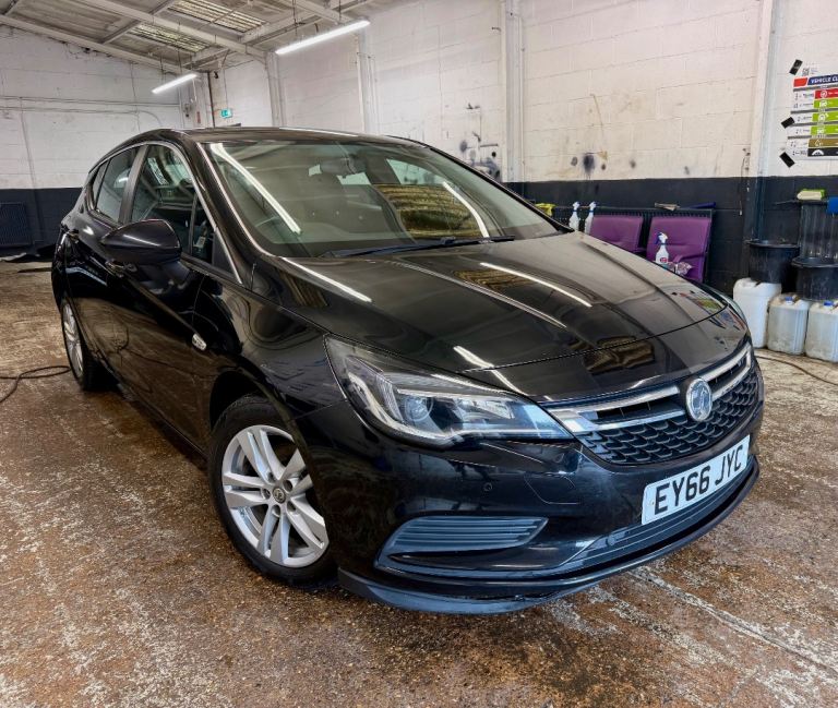 Vauxhall, ASTRA, Hatchback, 2016, Manual, 1598 (cc), 5 doors