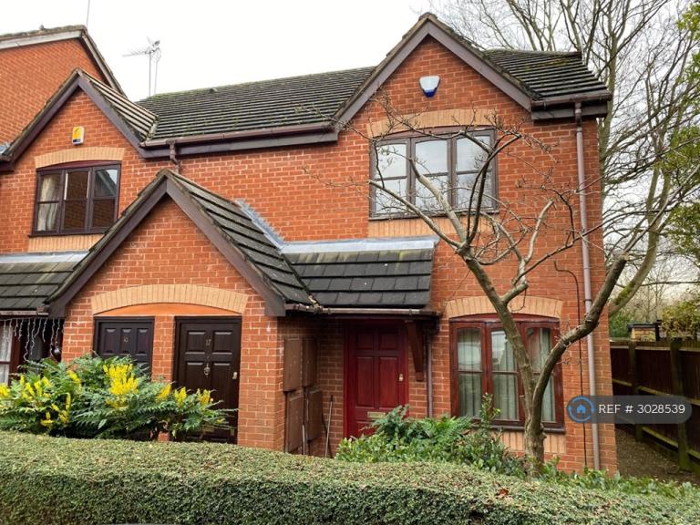 1 bedroom flat in Church Drive, Stirchley, Birmingham, B30 (1 bed) (#3028539)