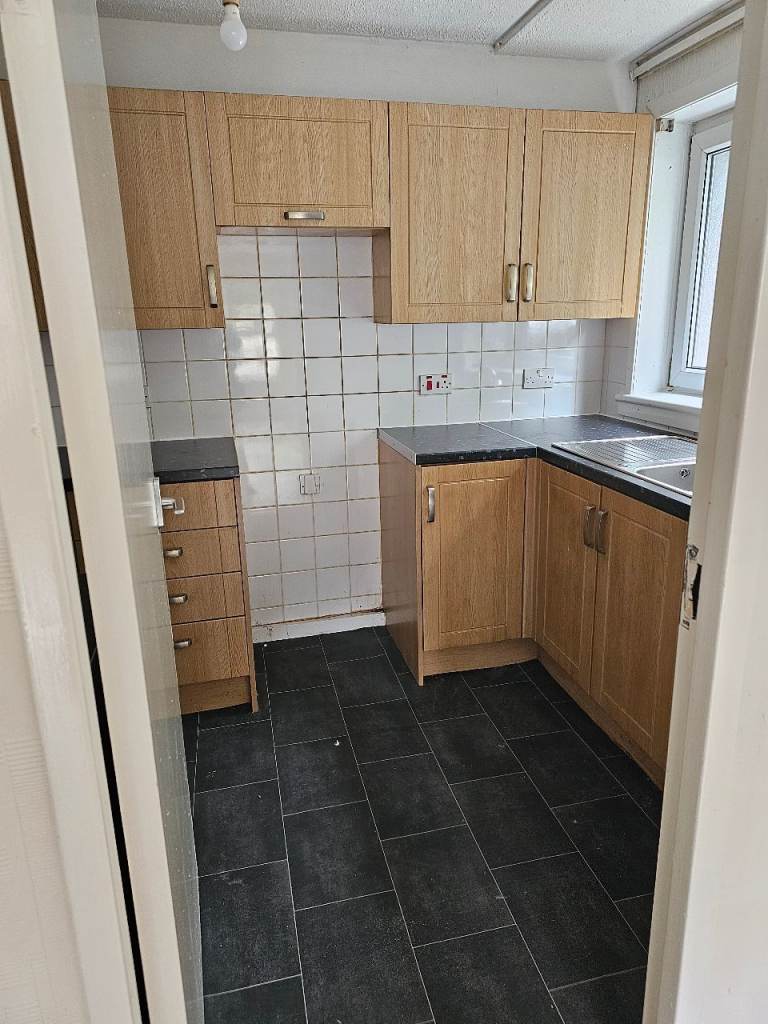 1 Bedroom GFF Broomhill for 2 Bedroom