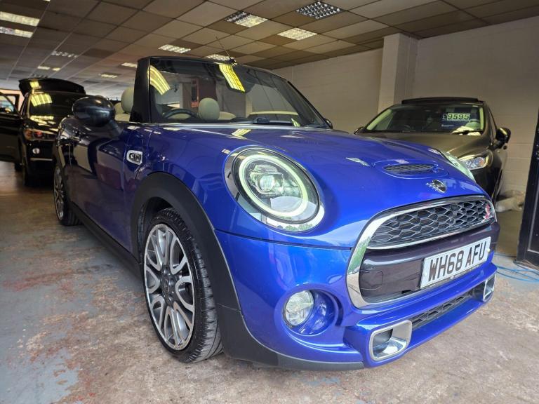  MINI Convertible 2.0 Cooper S 25th Anniversary Steptronic Euro 6 (s/s) 2dr Petrol Automatic