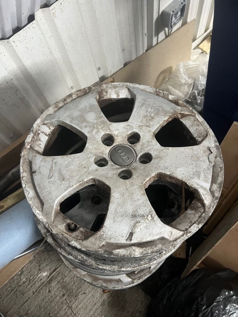 Original Audi rims 17 inch