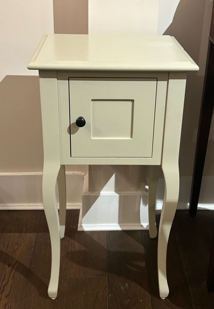 Cream Bedside Table with Cabinet – Good Condition