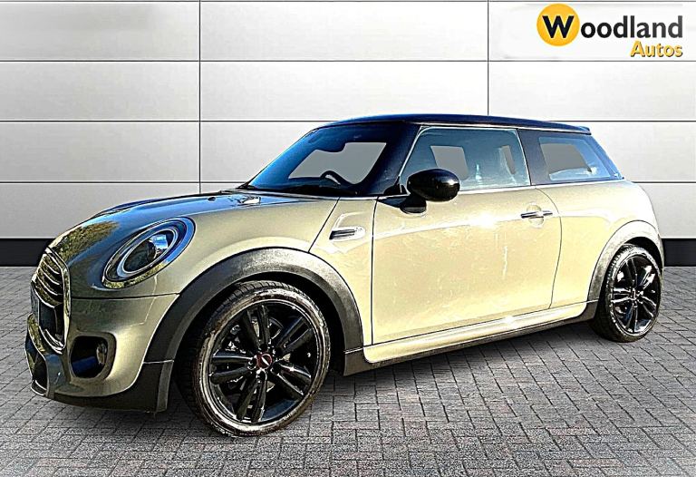 Mini Cooper Sport 11 John Cooper Works Pack. Automatic. 1.5 Petrol