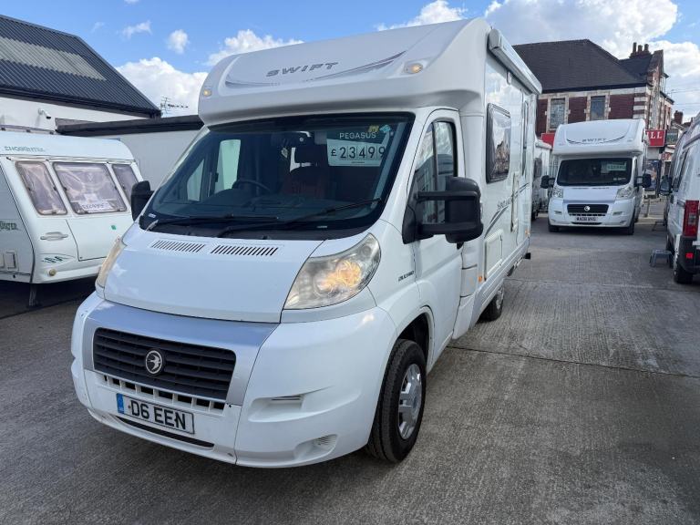 Swift Sundance 530LP 2 Berth Rear Kitchen