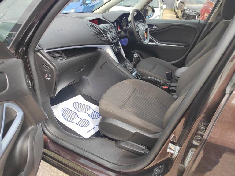 2015 Vauxhall Zafira 1.4T Exclusiv 5dr MPV Petrol Manual